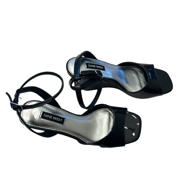 🤩 SALE NINE WEST Nevr Ankle Strap Wedge Sandal Size: 6 - Picture 7 of 7